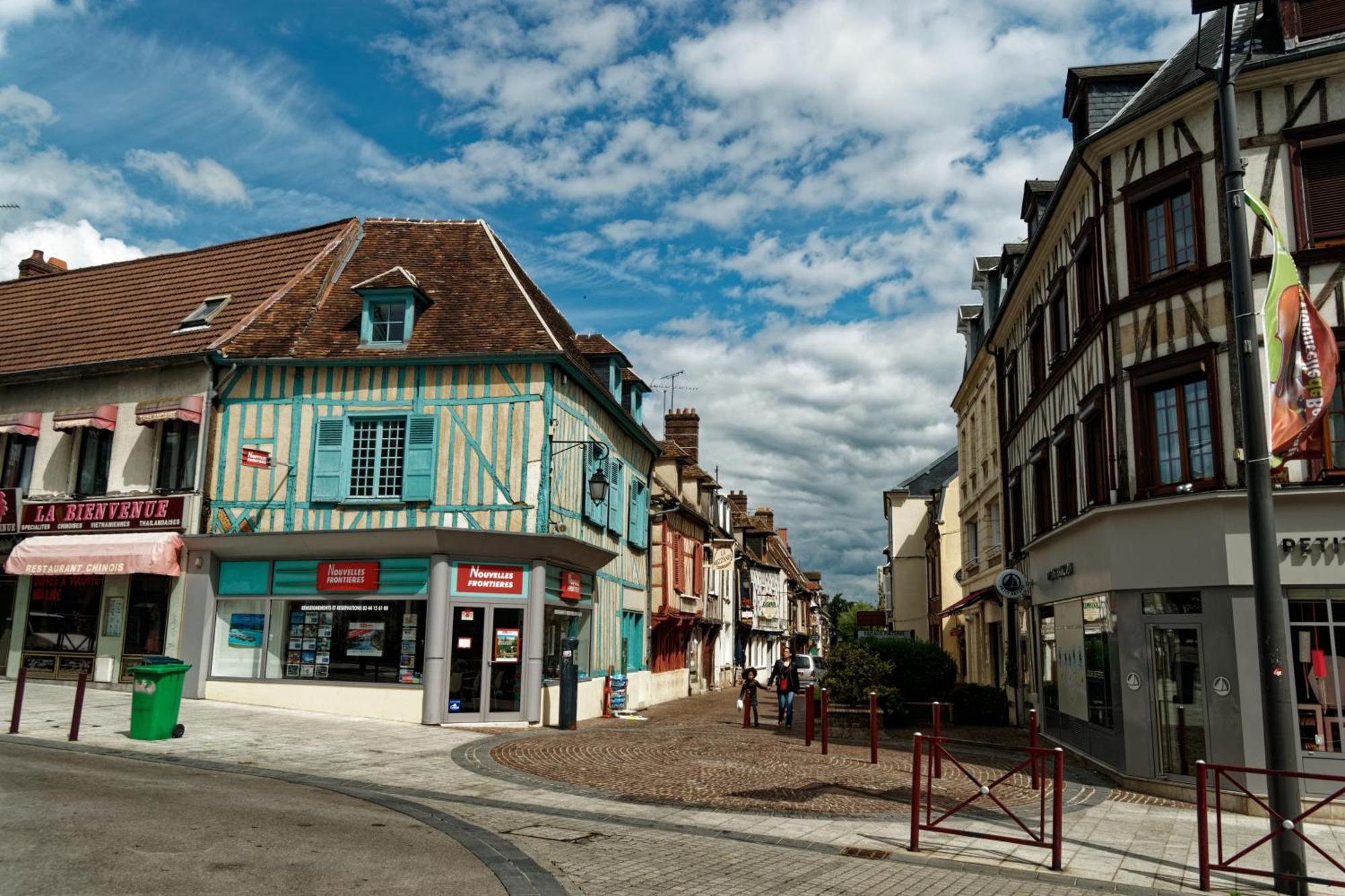 Duplex Cosy Avec Netflix & Amazon Prime Lejlighed Beauvais Eksteriør billede