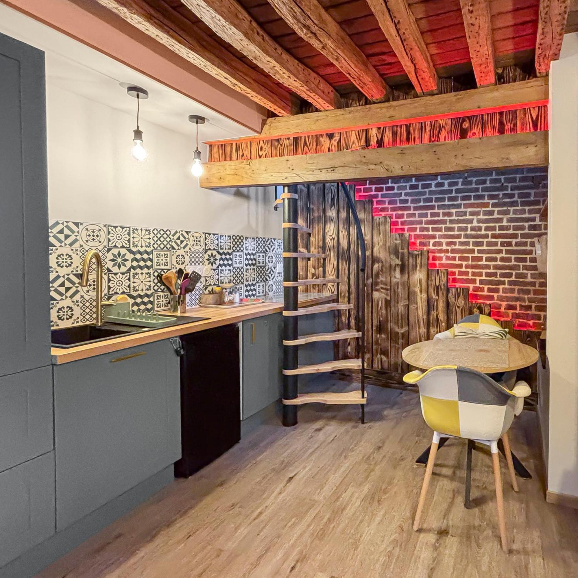 Duplex Cosy Avec Netflix & Amazon Prime Lejlighed Beauvais Eksteriør billede